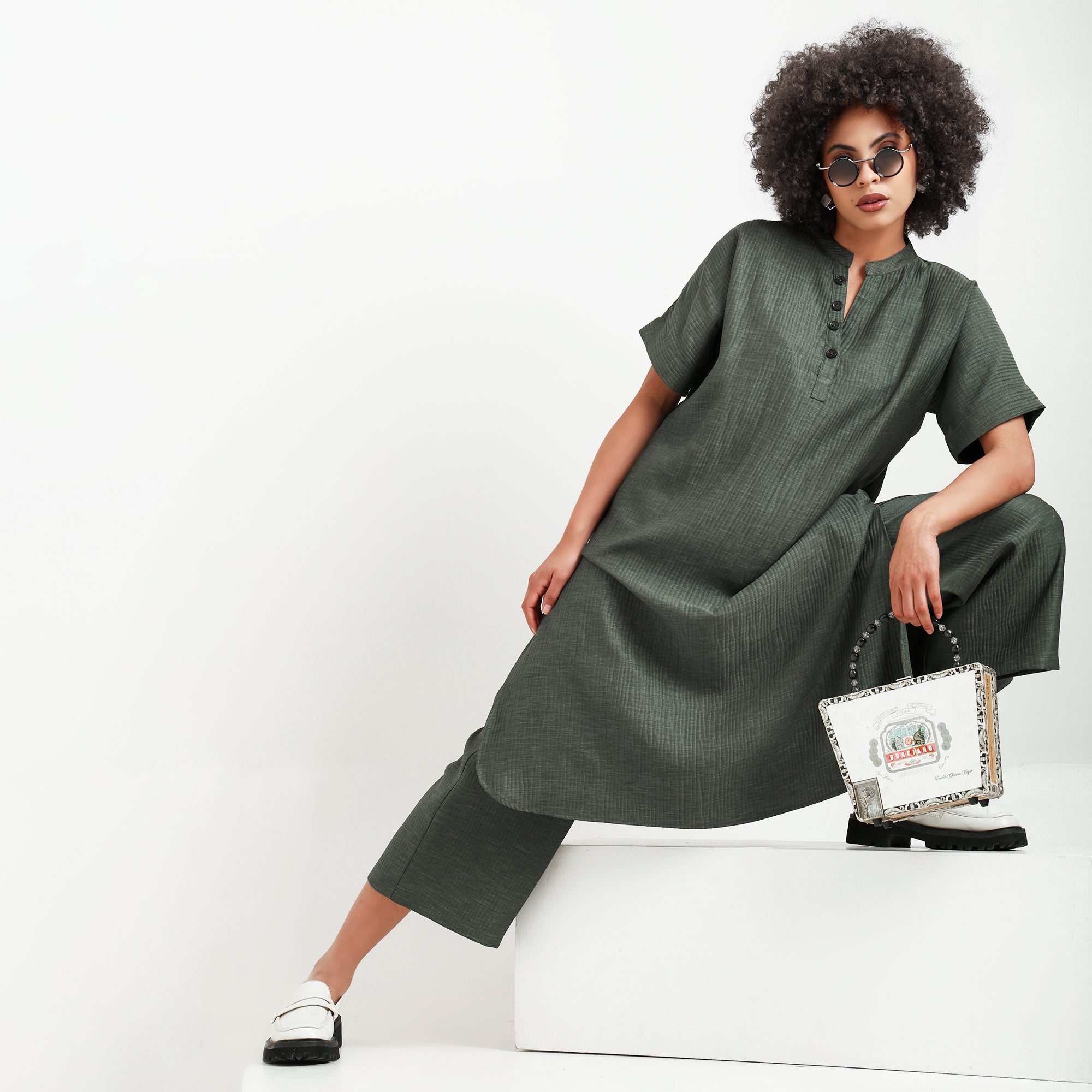 Olive Green Textured Line Kurta With Pocket