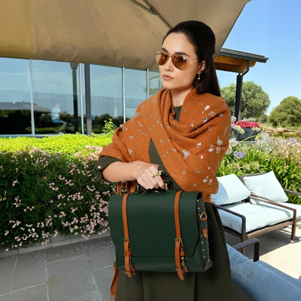 Saree Jute Beige Dengan Mutiara