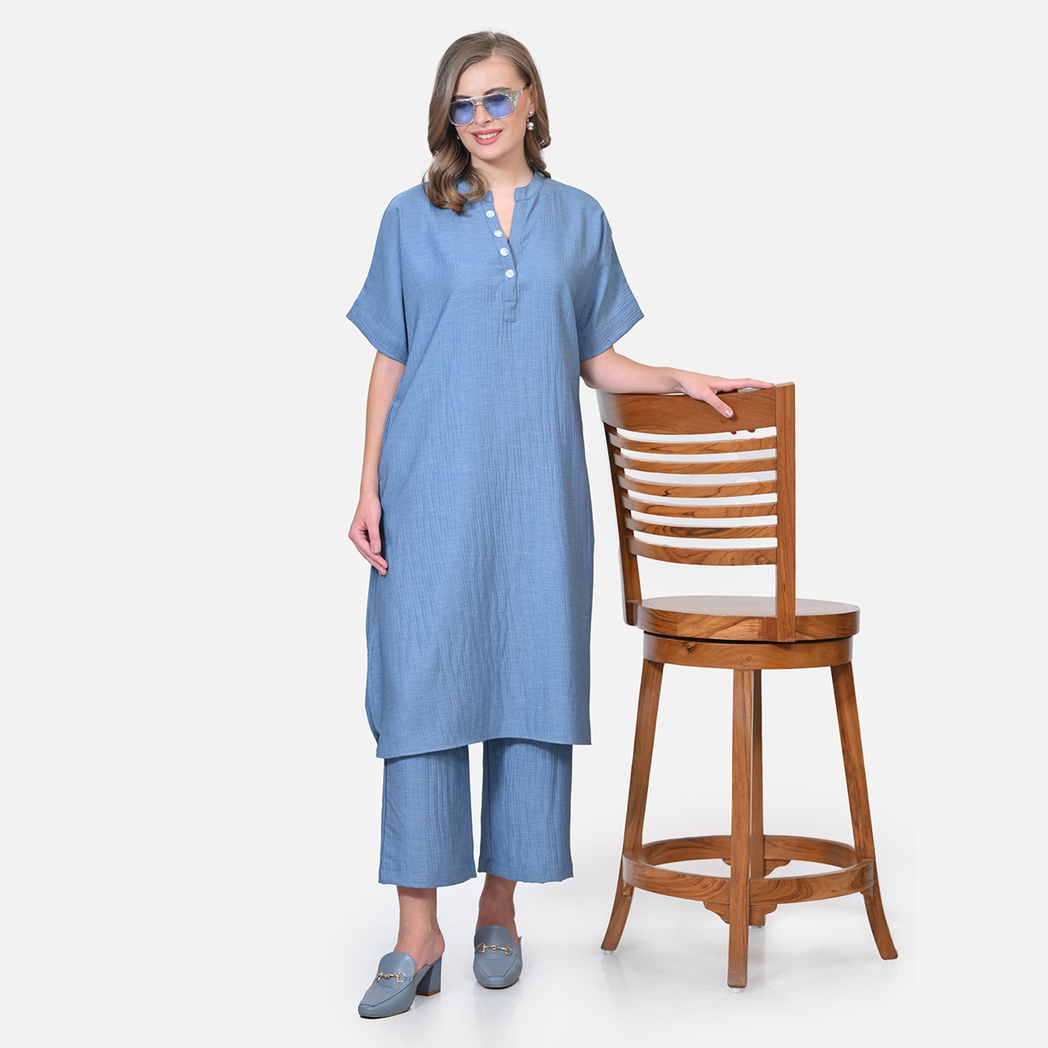 Blue Textured Line Kurta for Women-5
