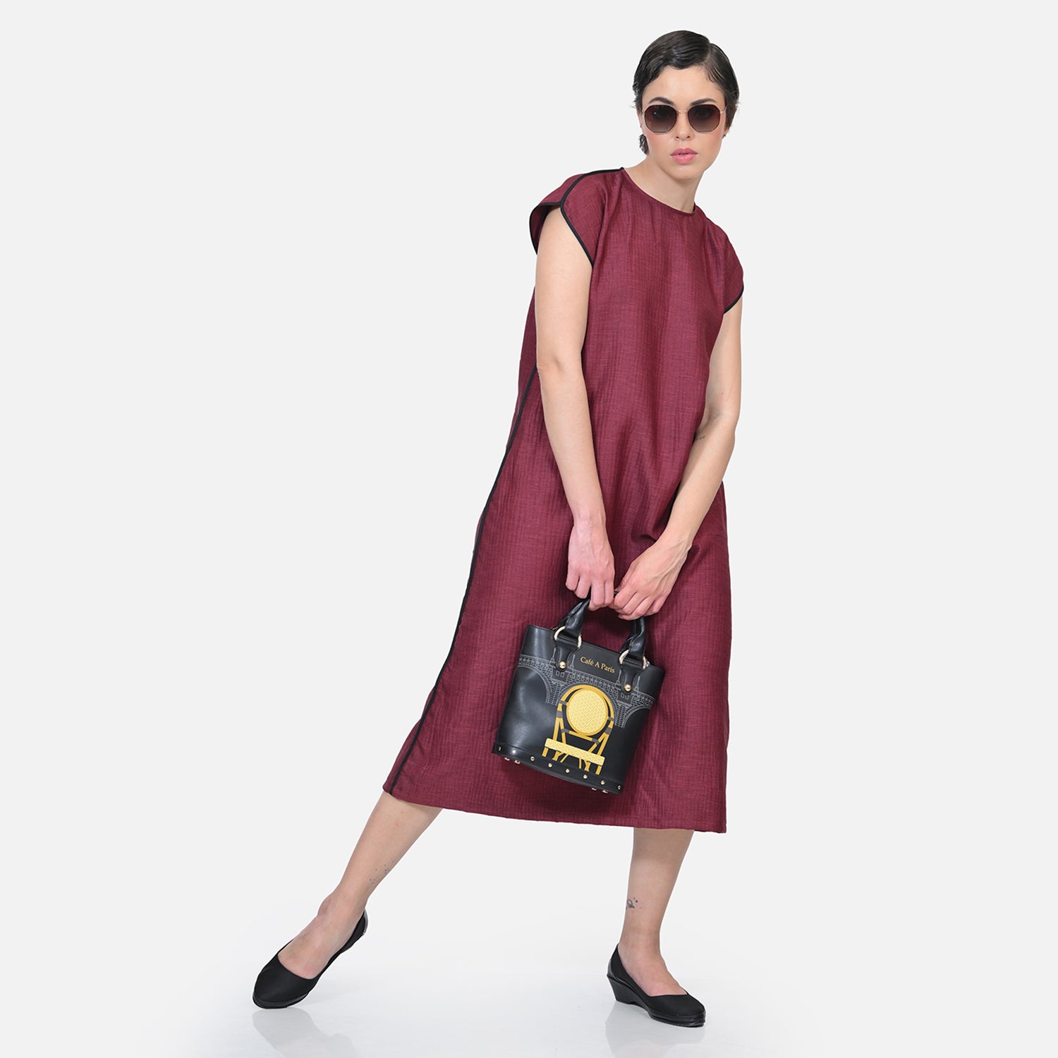 Wine Texture Line Dress With Piping At Shoulder