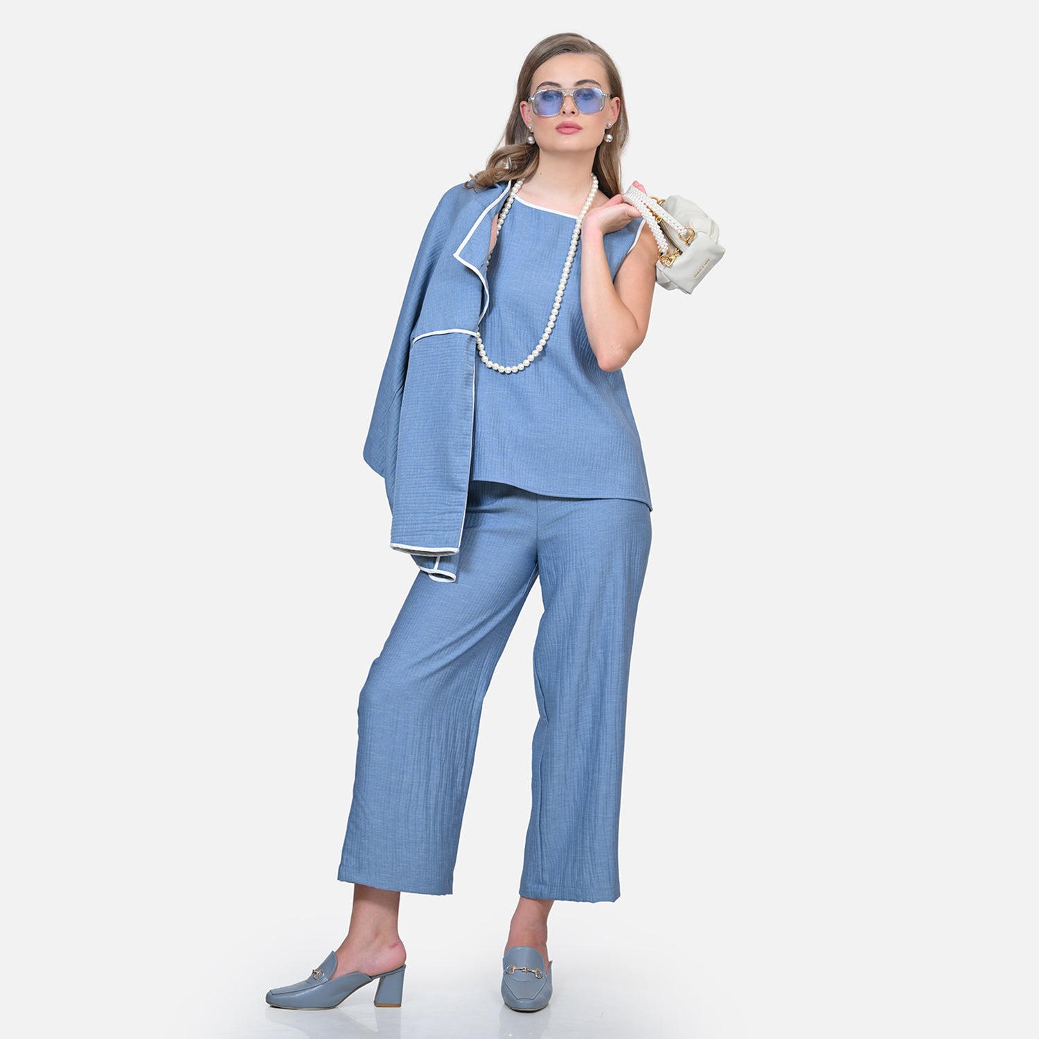 Blue Texture Line Jacket With White Piping