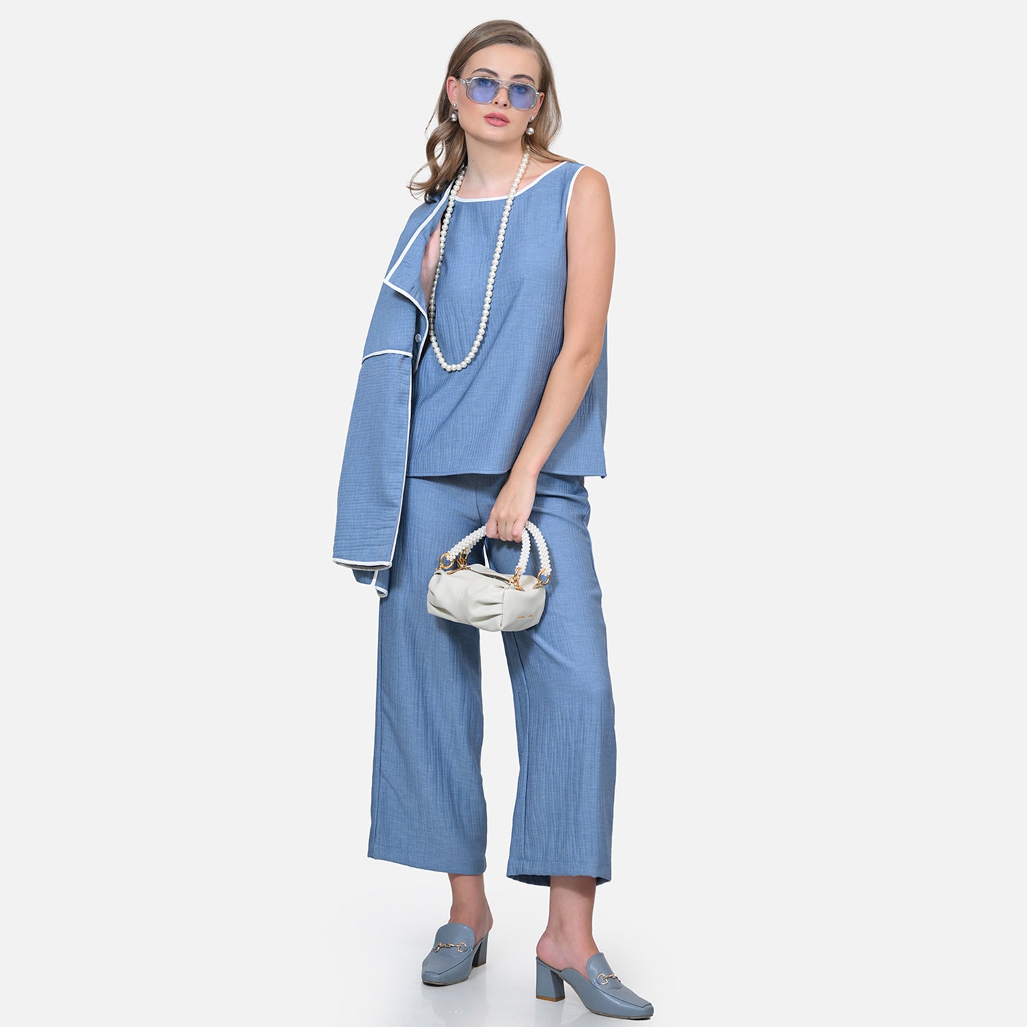 Blue Texture Line Without Sleeves Top