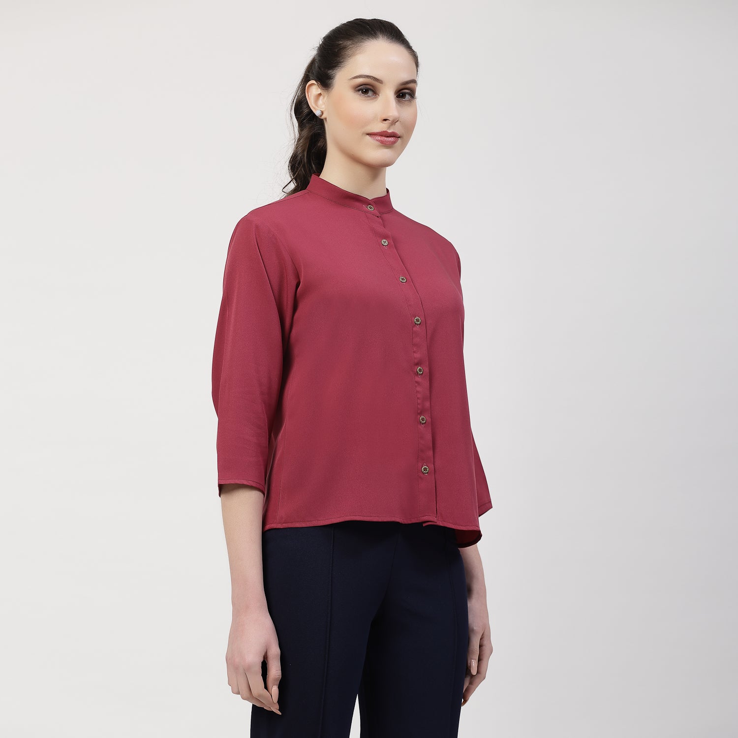 เสื้อเครปสีไวน์คอจีน