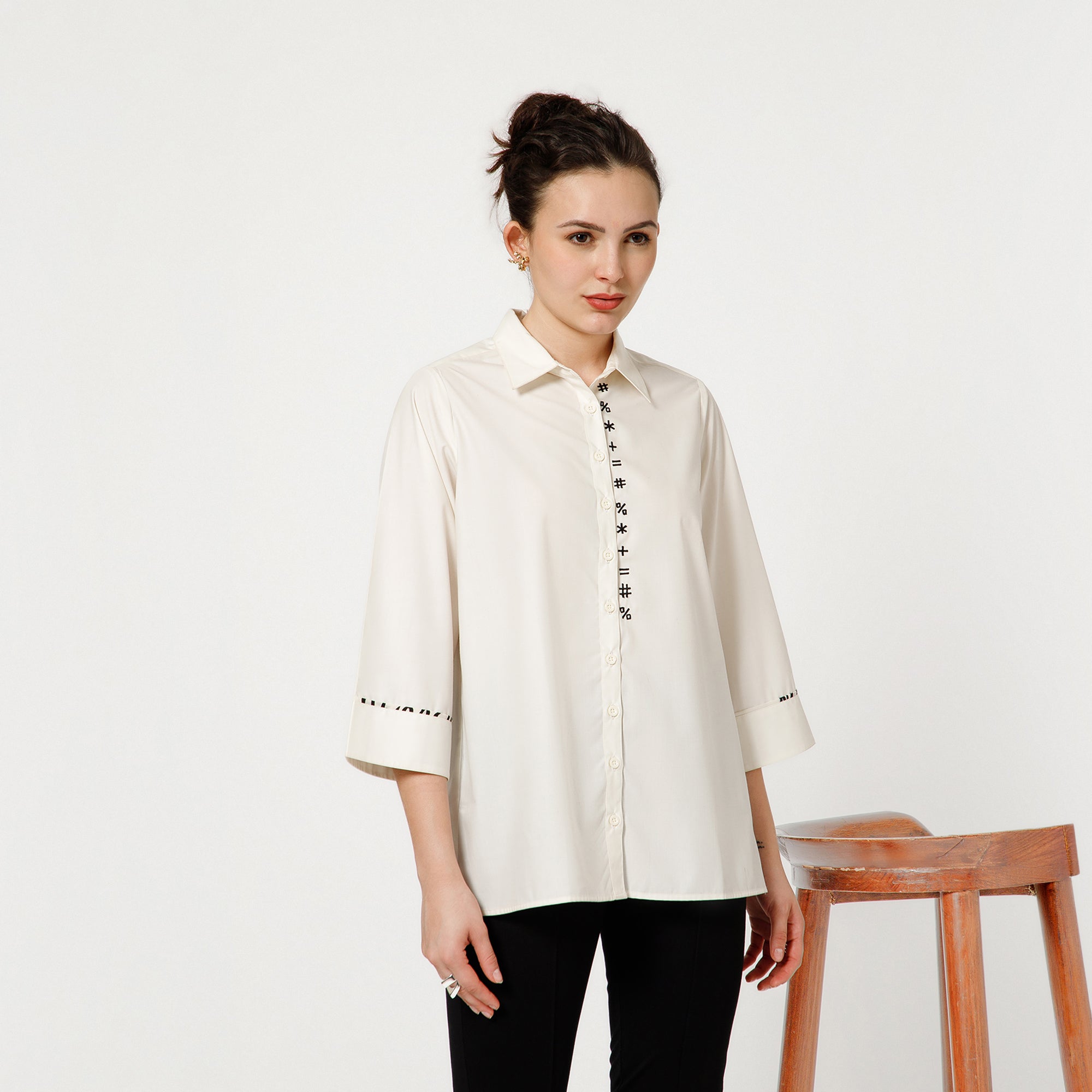 Off White Oversize Shirt With Quotation Embroidery