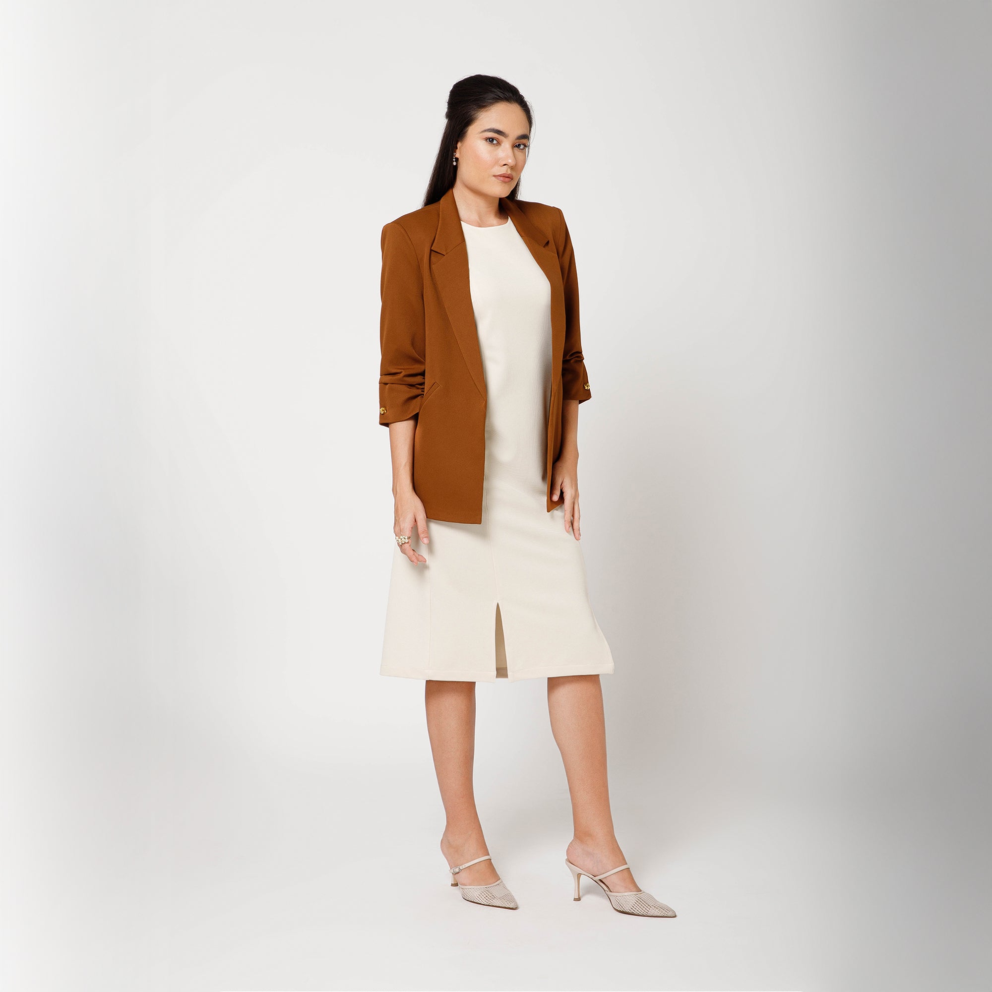 Saree Jute Beige Dengan Mutiara