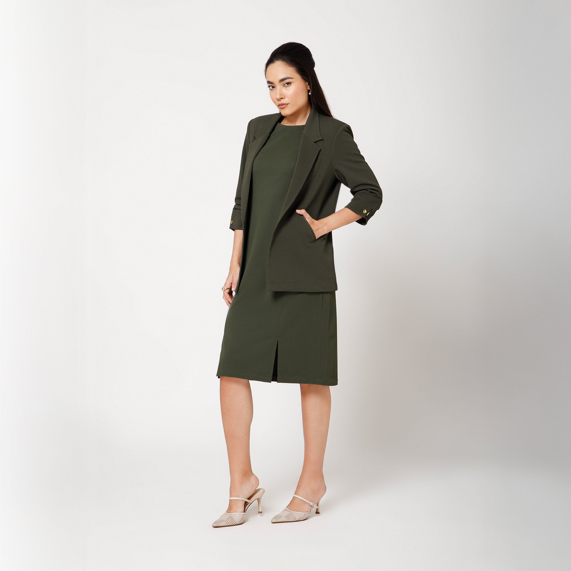 Saree Jute Beige Dengan Mutiara