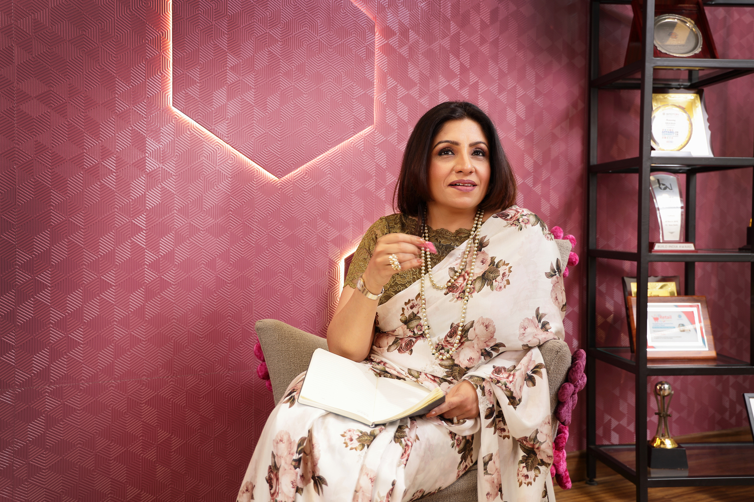 Pink Floral Print Saree, Professional Sarees for Women - Traditional Workwear Elegance