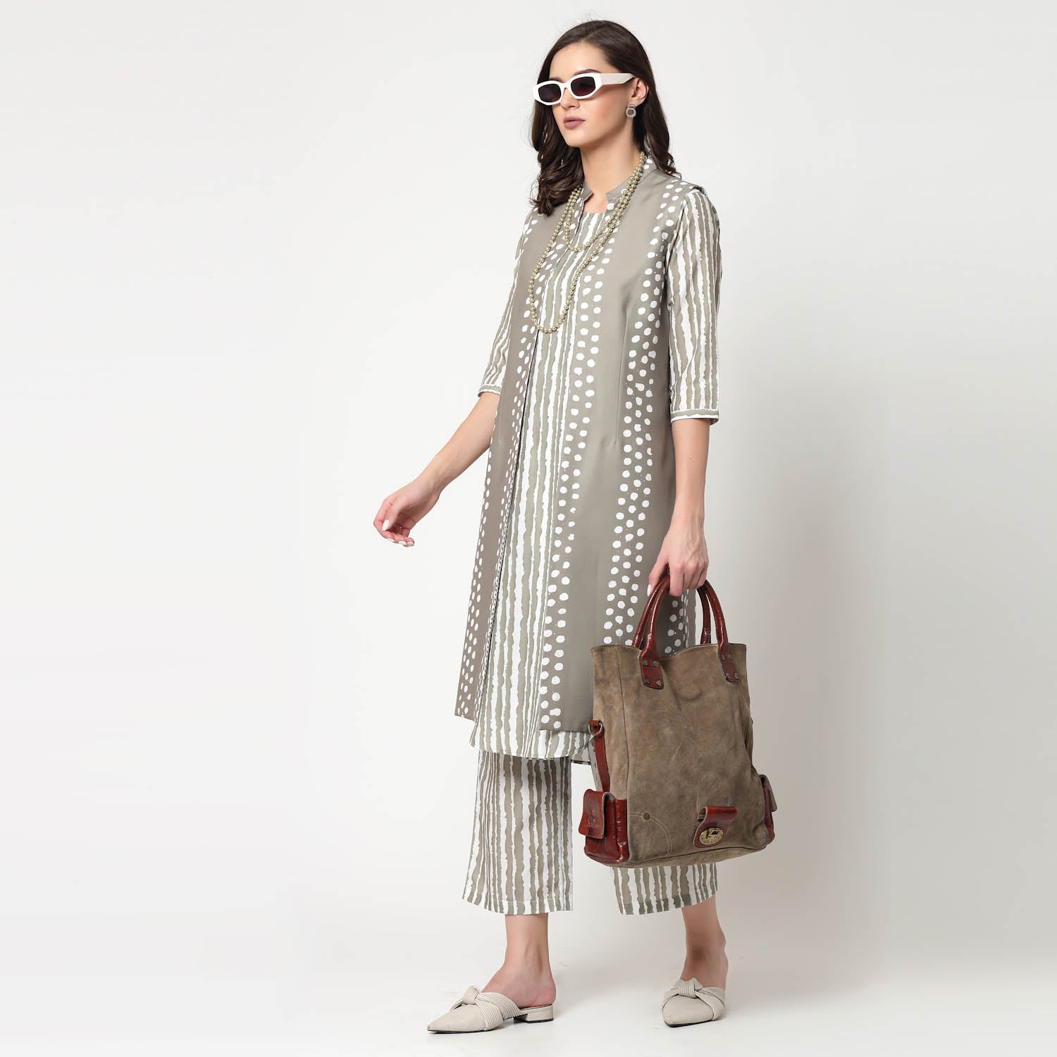 Reversible Olive Polka Jacket, Smart Jackets for Professionals, stylish casual jackets in india, formal jacket, womens black formal jacket