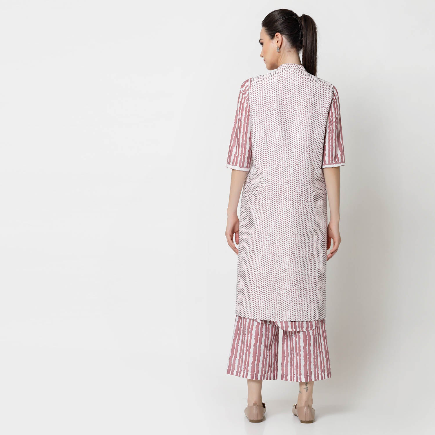 Reversible Pink Polka Jacket, Smart Jackets for Professionals, stylish casual jackets in india, formal jacket, womens black formal jacket