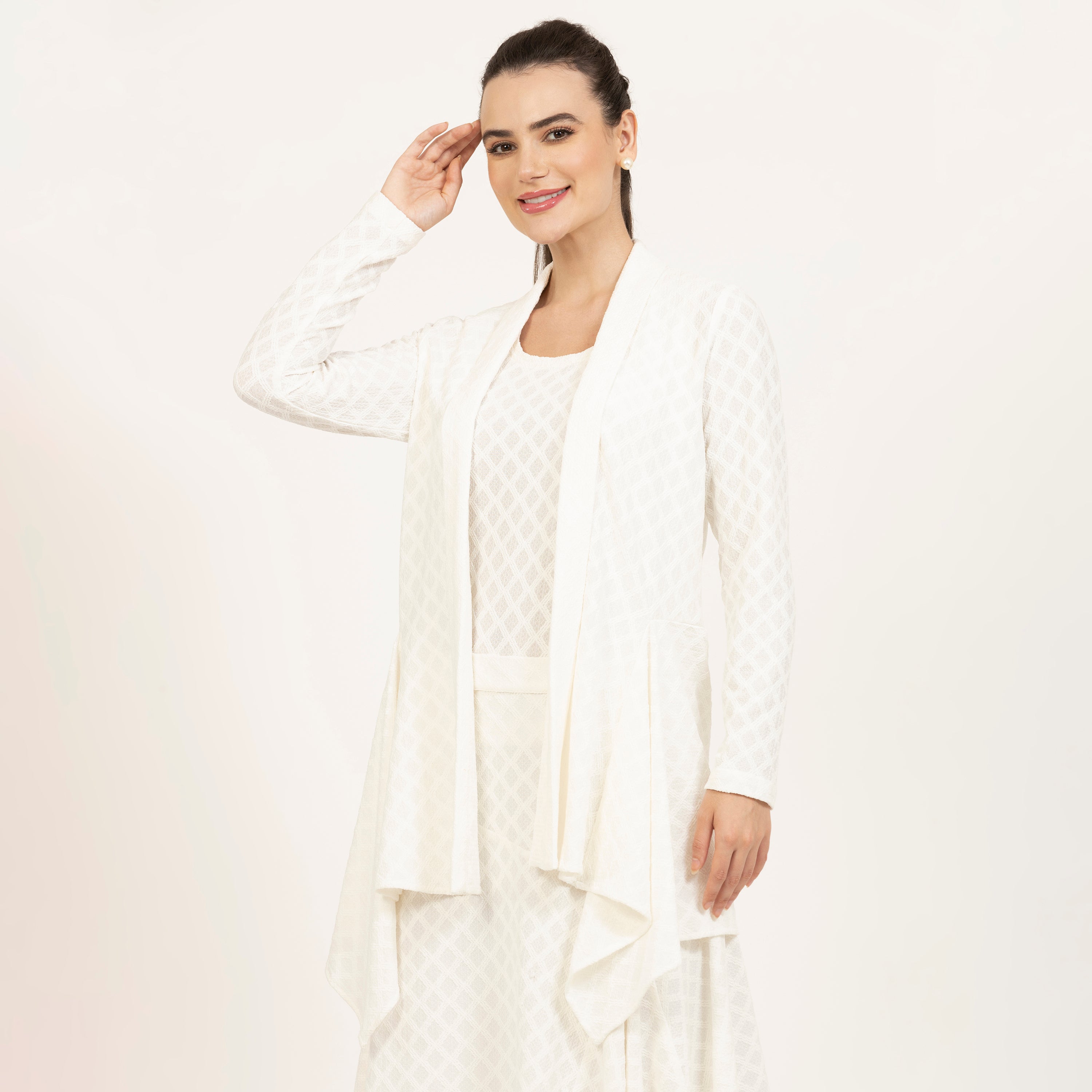 Off-White Diamond Textured Lycra Shrug-1