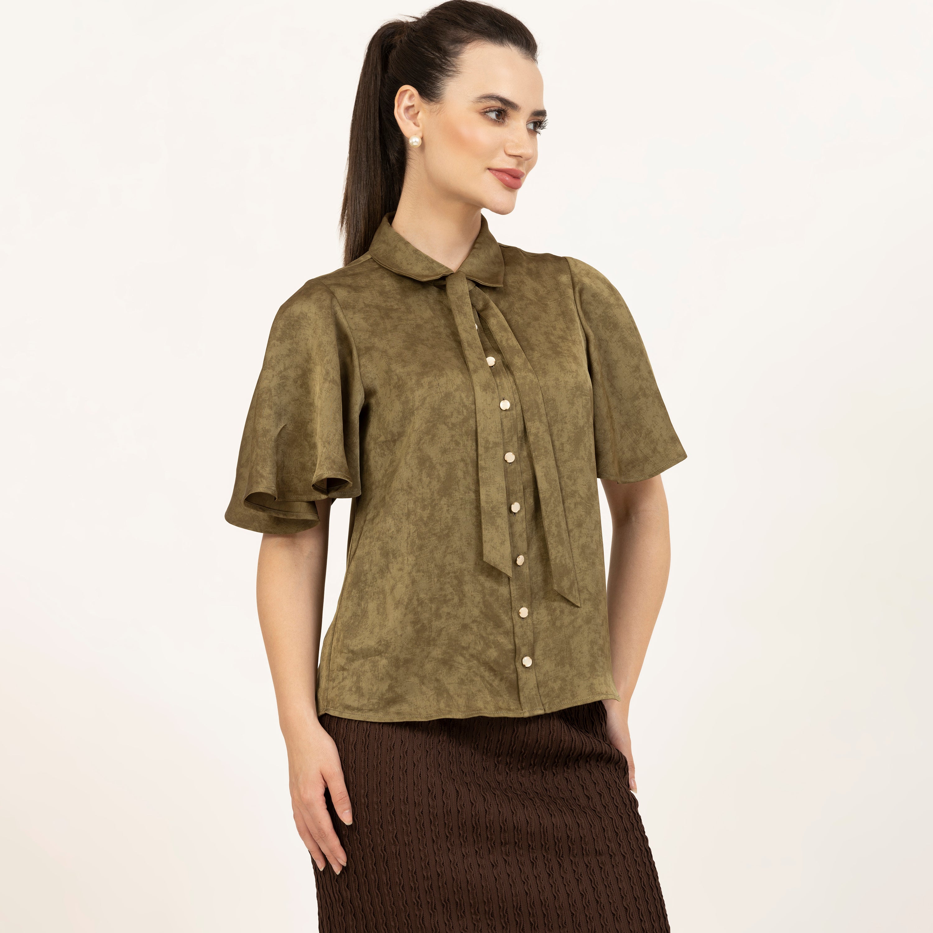 เสื้อซาตินสีเขียวมะกอกแขนกระดิ่ง