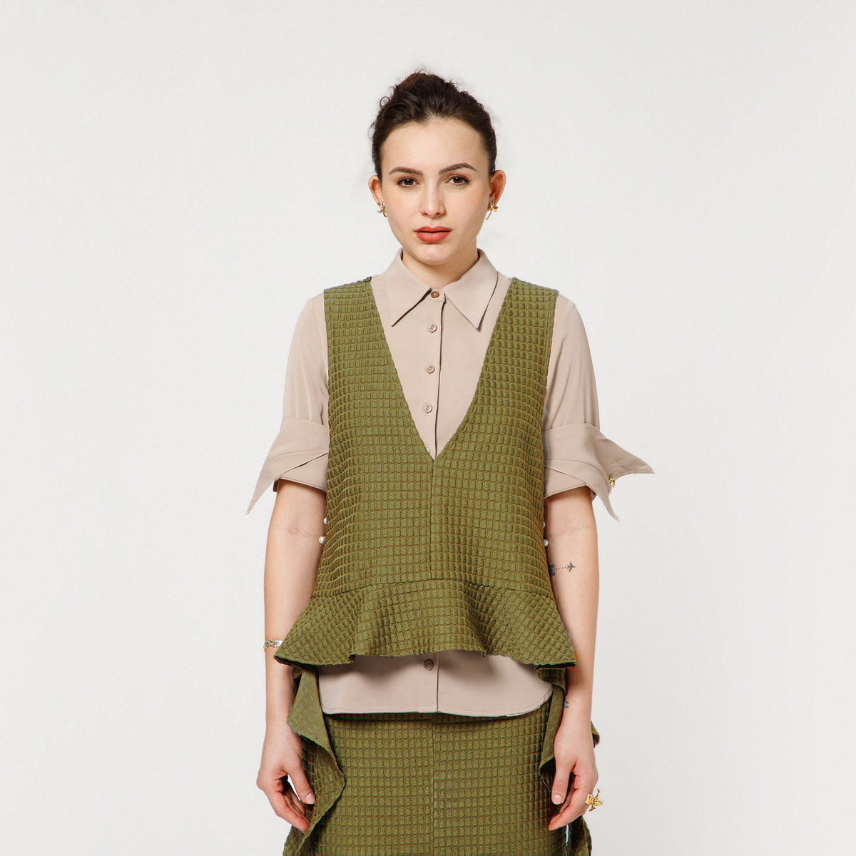 Olive Textured Shrug With Beige Shirt And Dramatic Cufflink