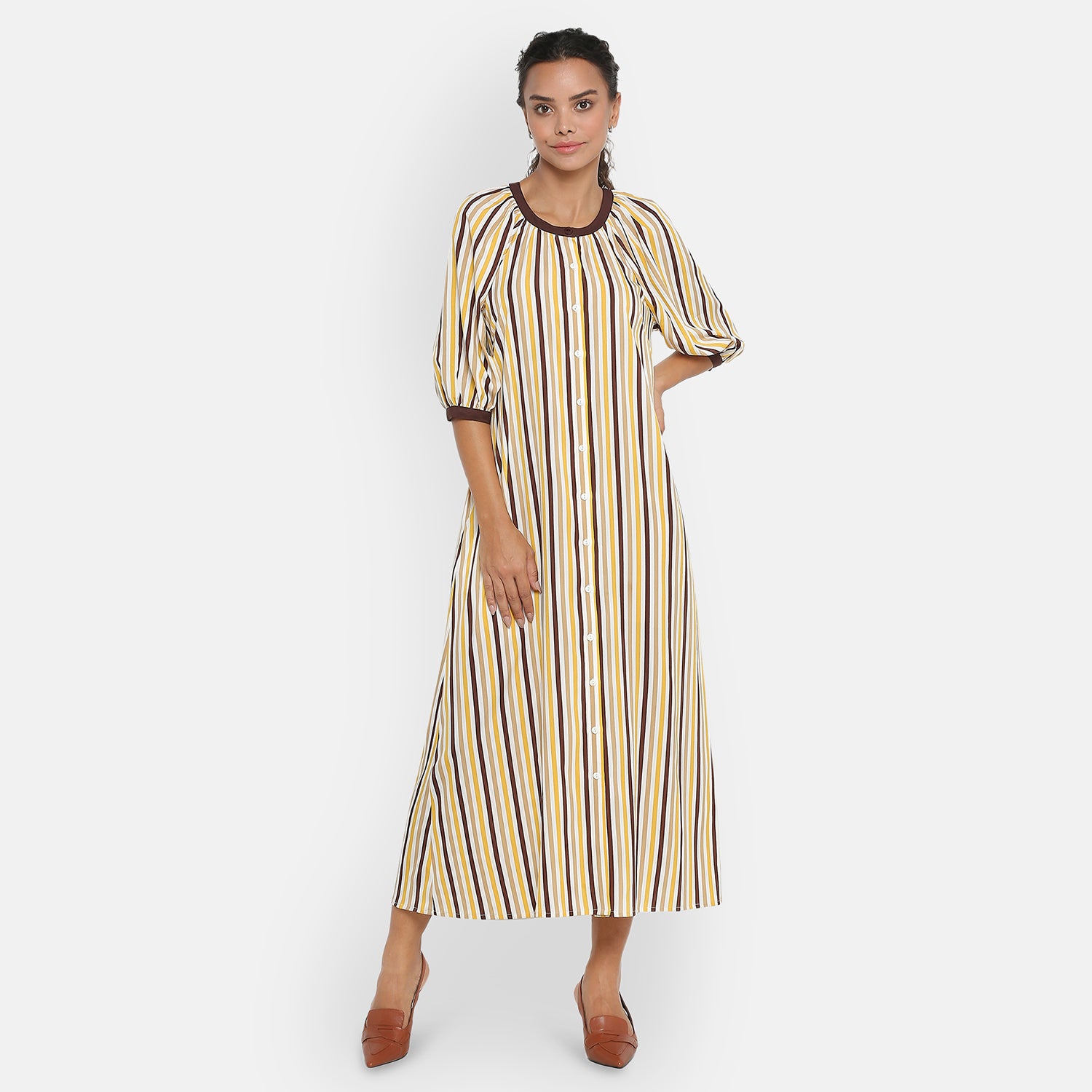 ชุดเดรสลายทางสีเหลืองและน้ำตาลแขนพอง