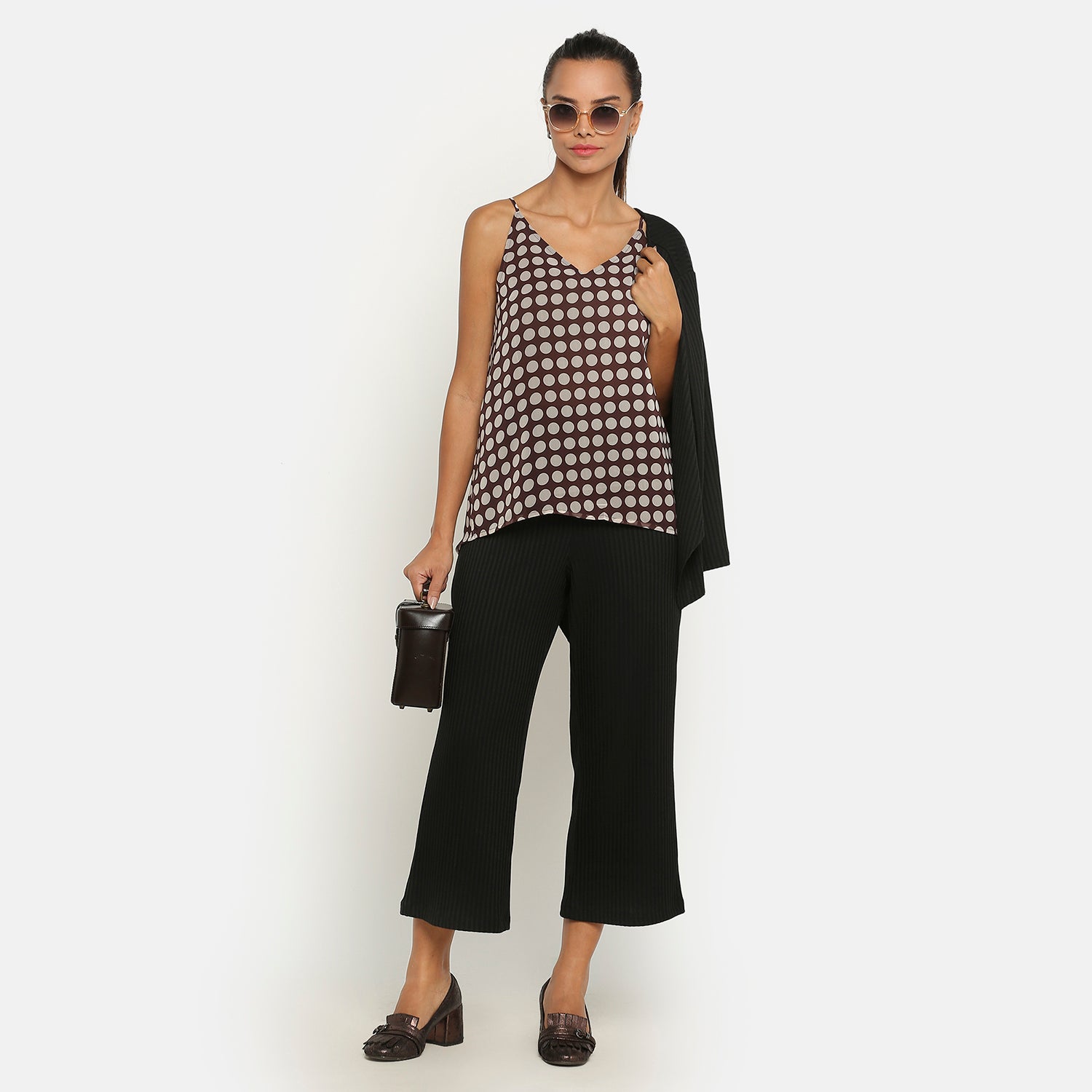 เสื้อสปาเก็ตตี้ลายจุดสีน้ำตาล