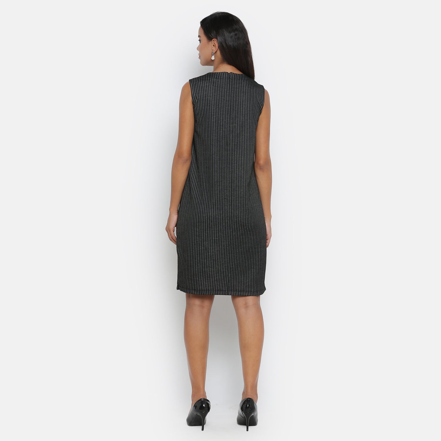 Black Line Sleeveless Dresses for Women-1