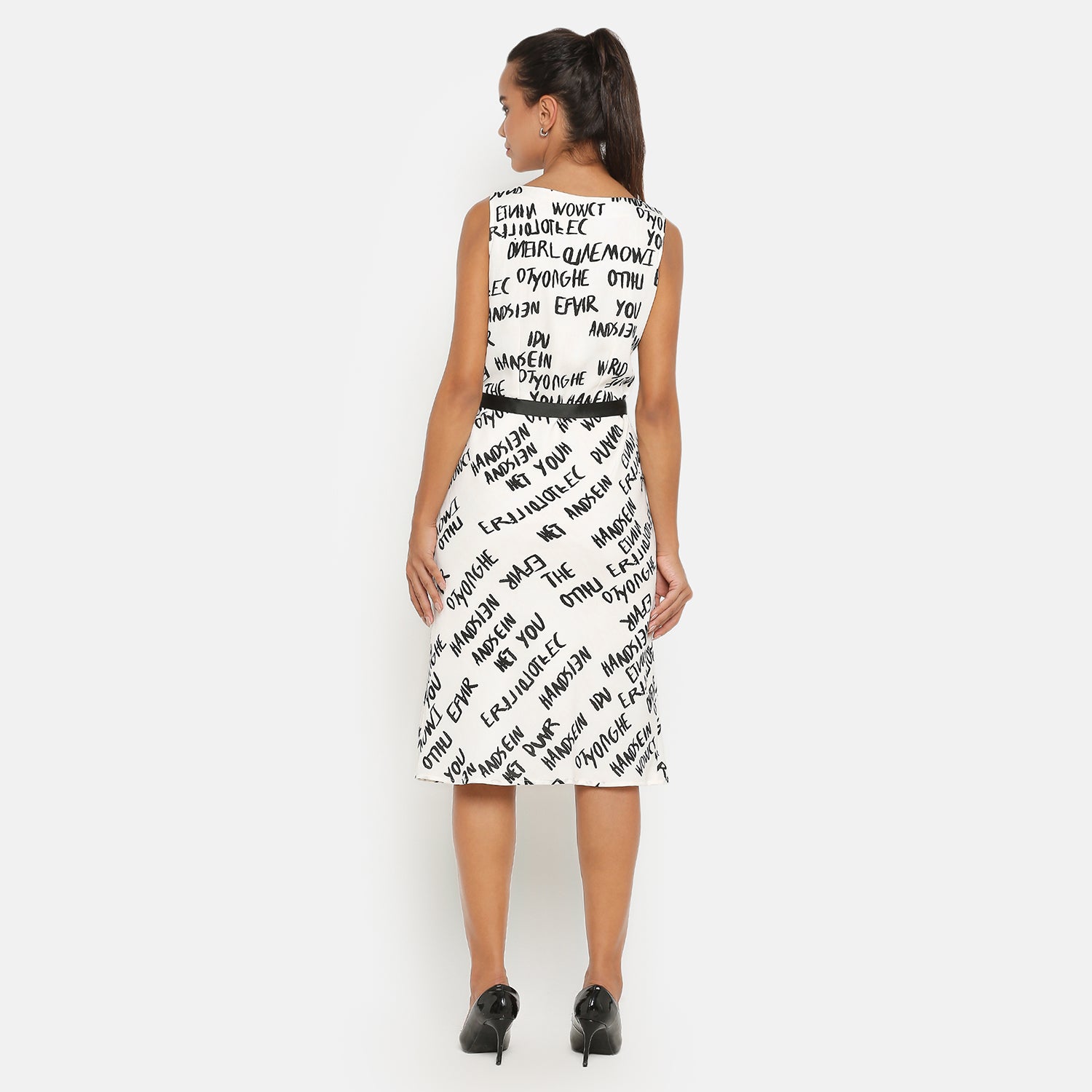Black & White Printed Sleeveless Dresses for Women-2