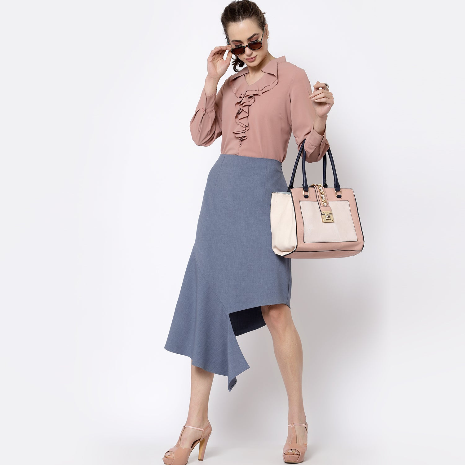 Top Peach Dengan Kolar Frill