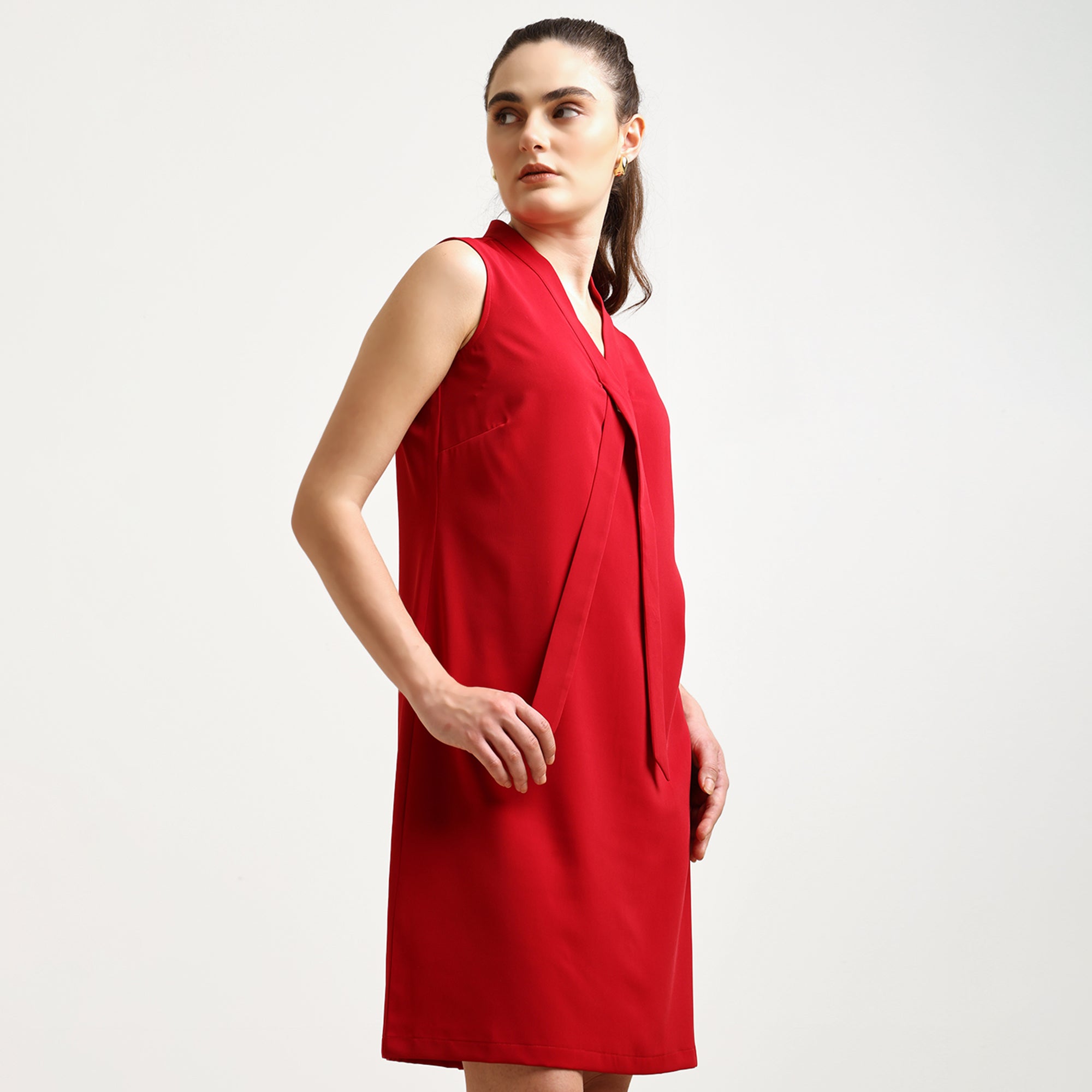 Red Crepe Dress With Tie Up