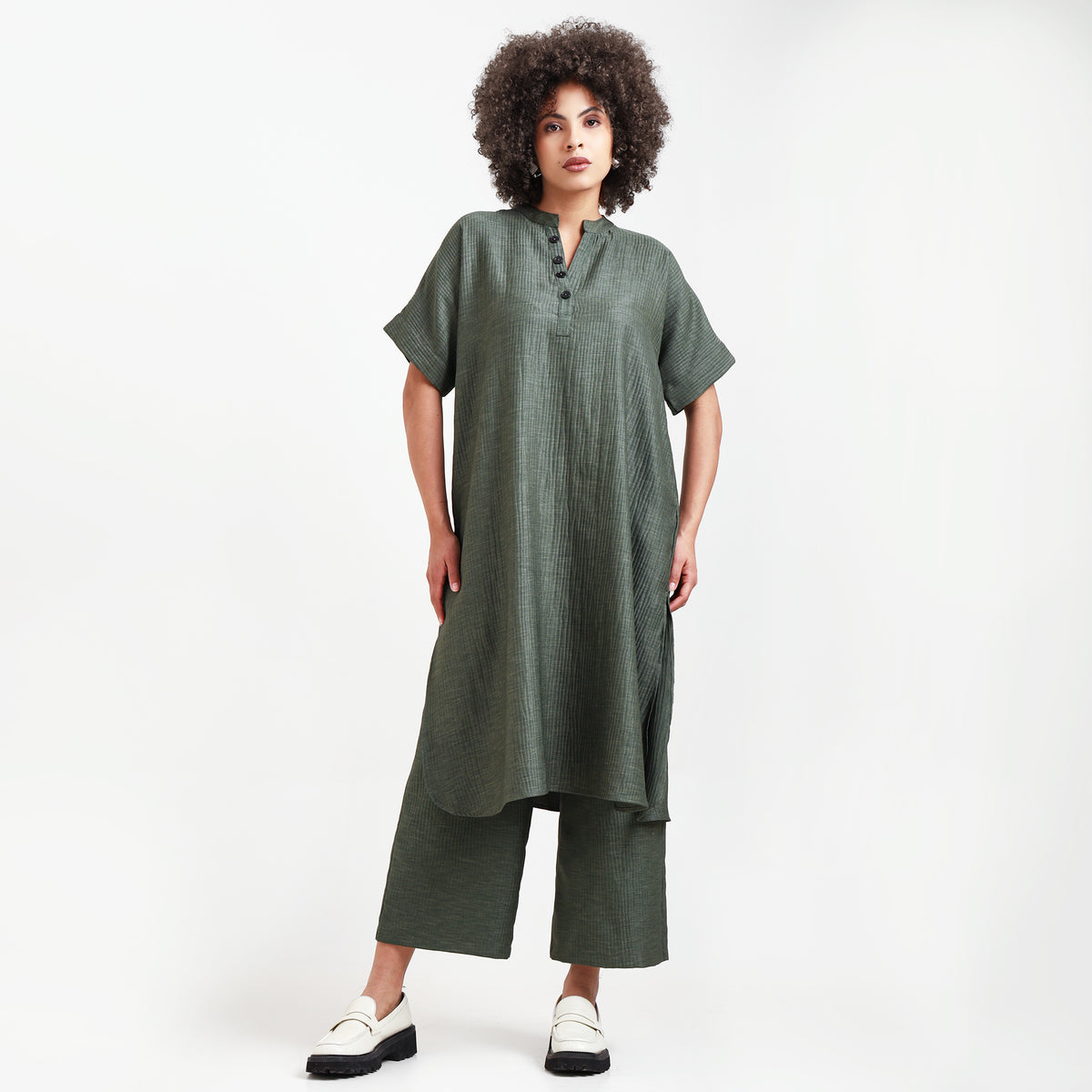 Olive Green Textured Line Kurta With Pocket
