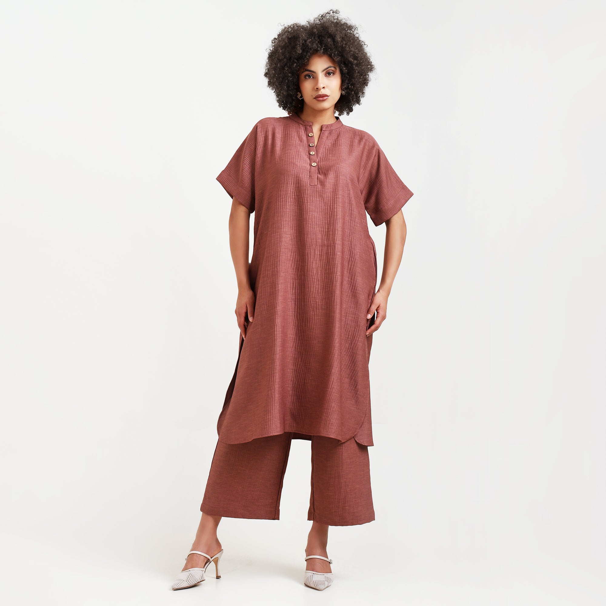 Peach Textured Line Kurta With Pocket