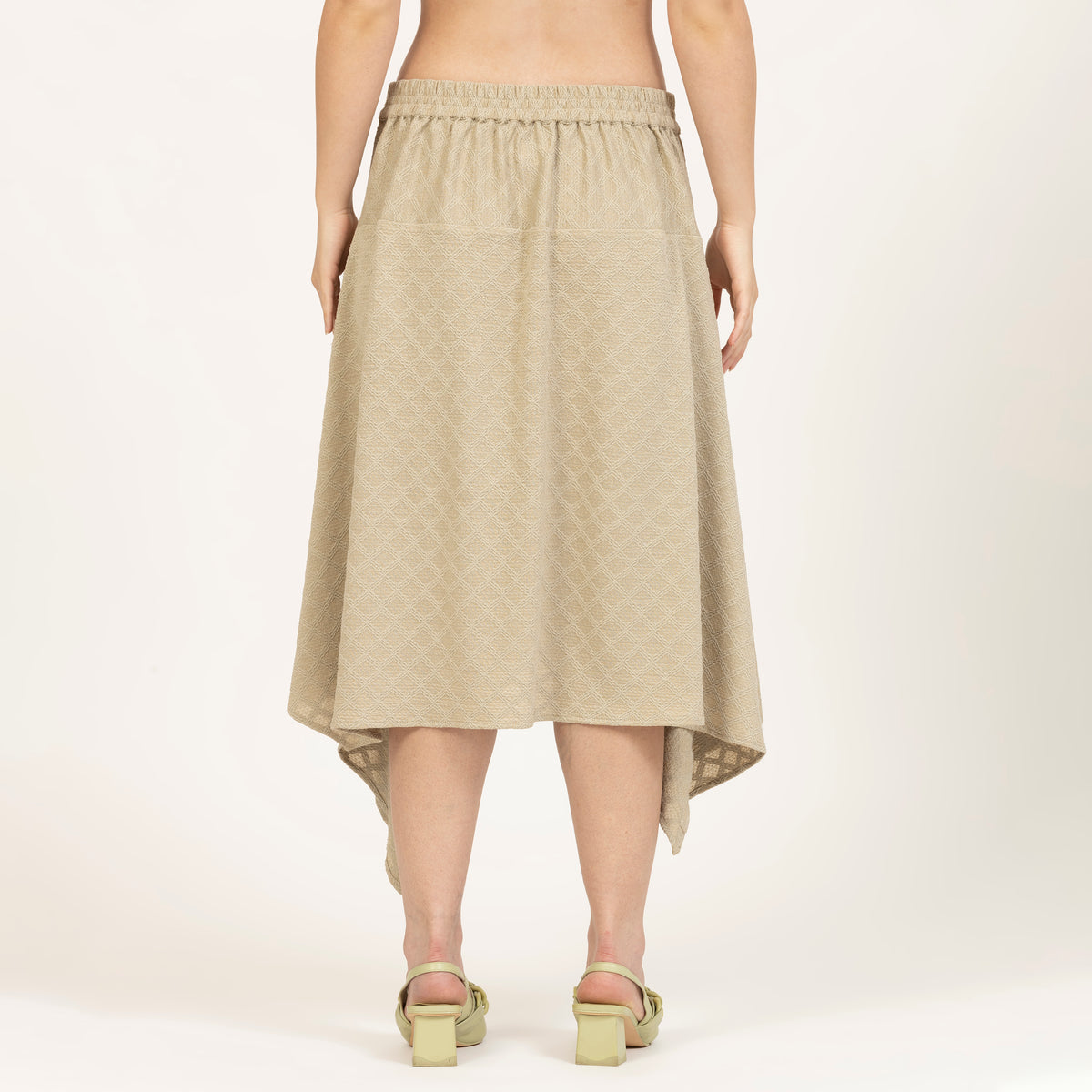 Beige Diamond Textured skirt, skirt for  professional elegance, Workwear skirts for Women, Professional skirt for Women, skirt dresses for women, beige dresses for women