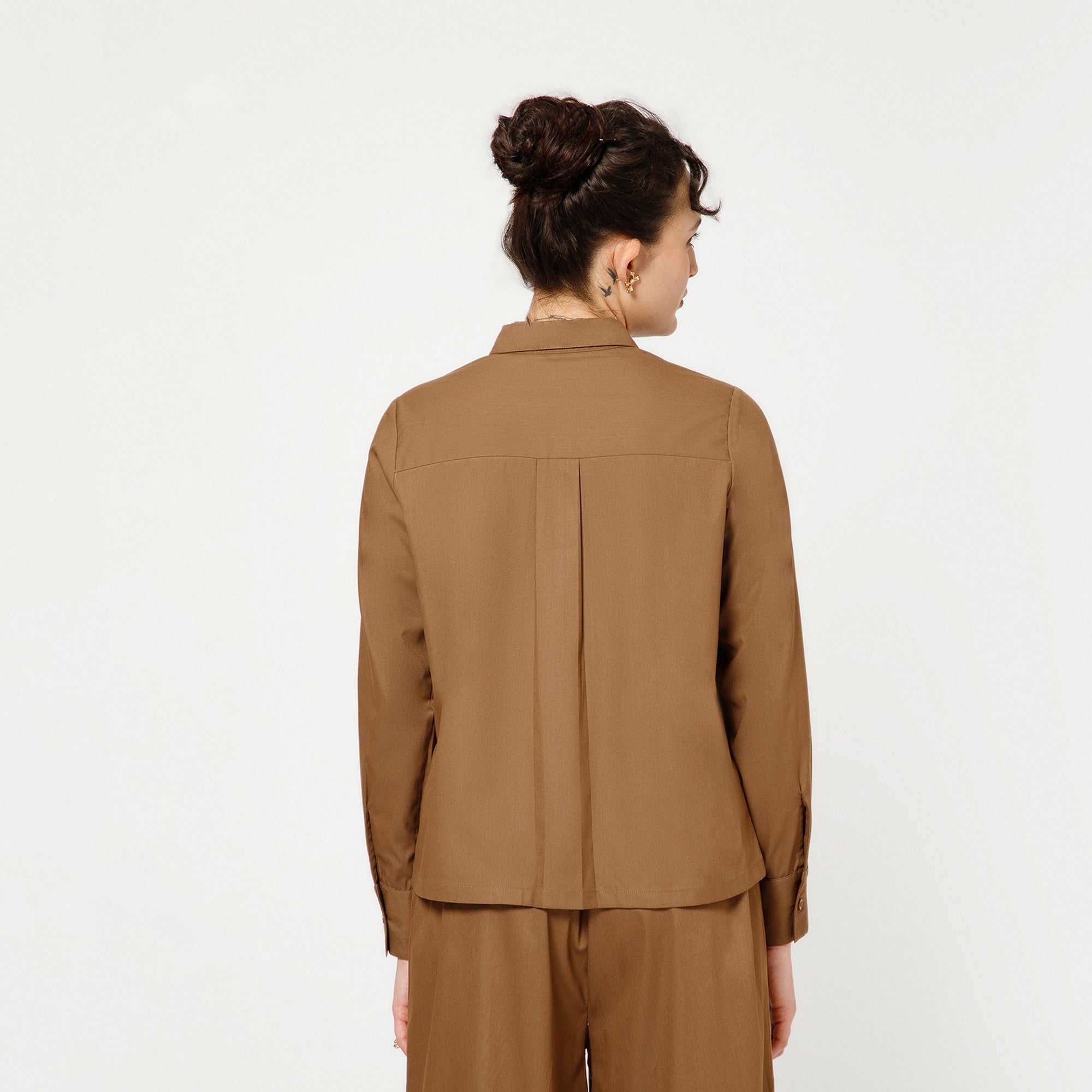 Brown Shirt With Visible Pocket