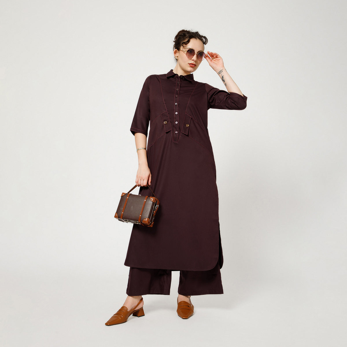 Prune Cotton Blend Kurta With Contrast Thread With Pocket