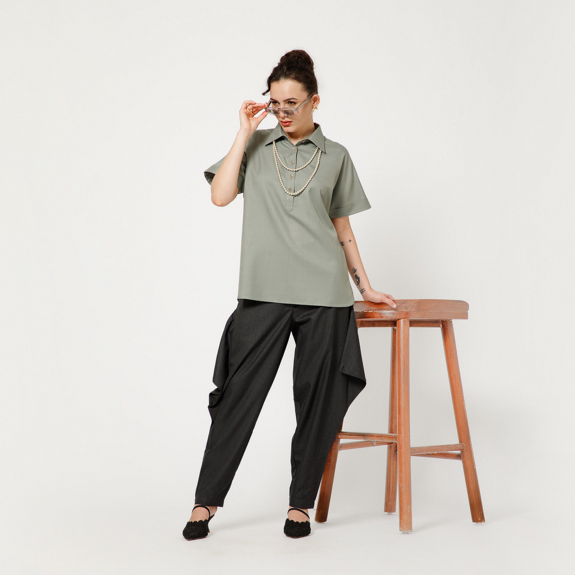 Light Green Top With Short Sleeves