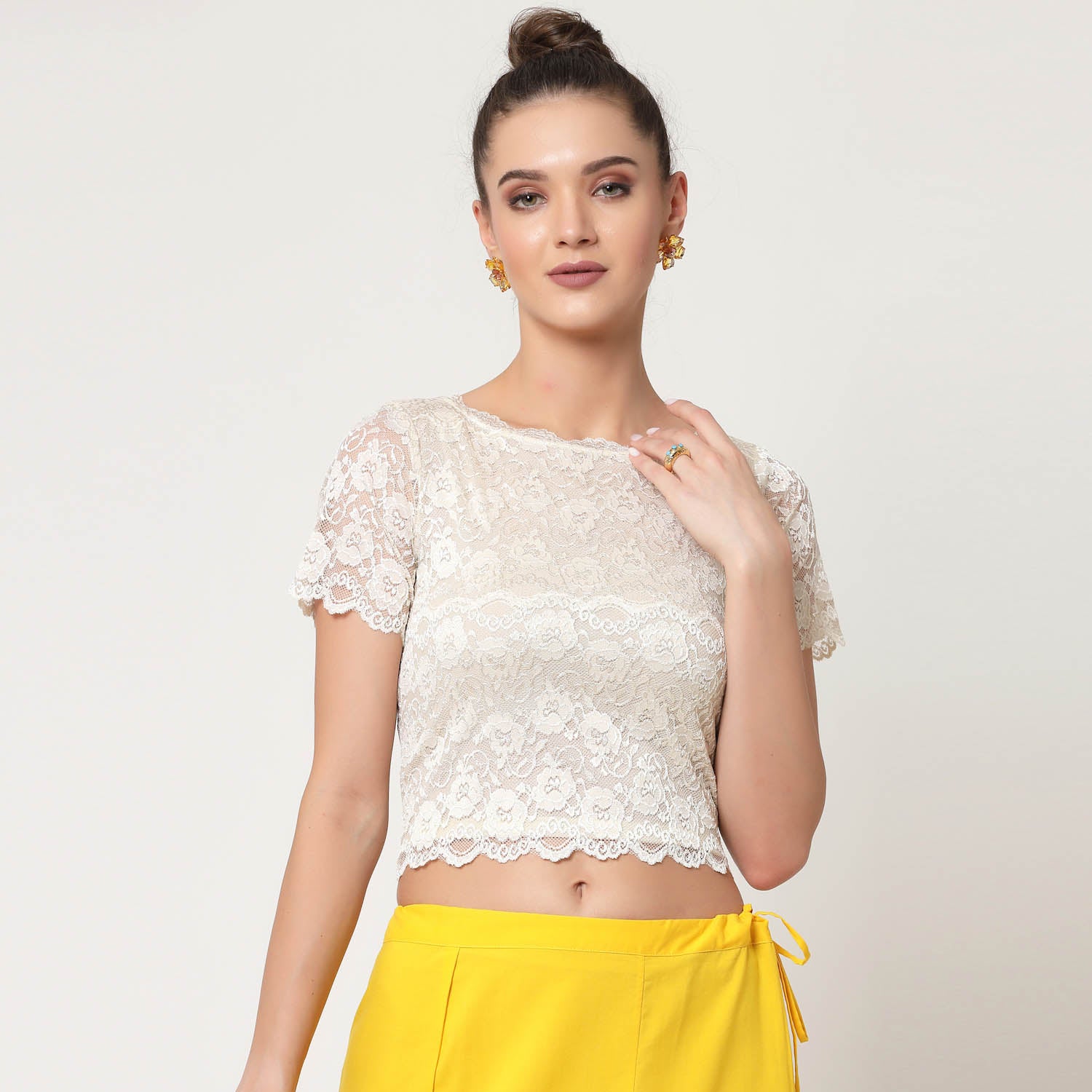 Off White Lace Boat Neck Blouse, Stylish Blouses for Sarees - Perfect for Office Wear