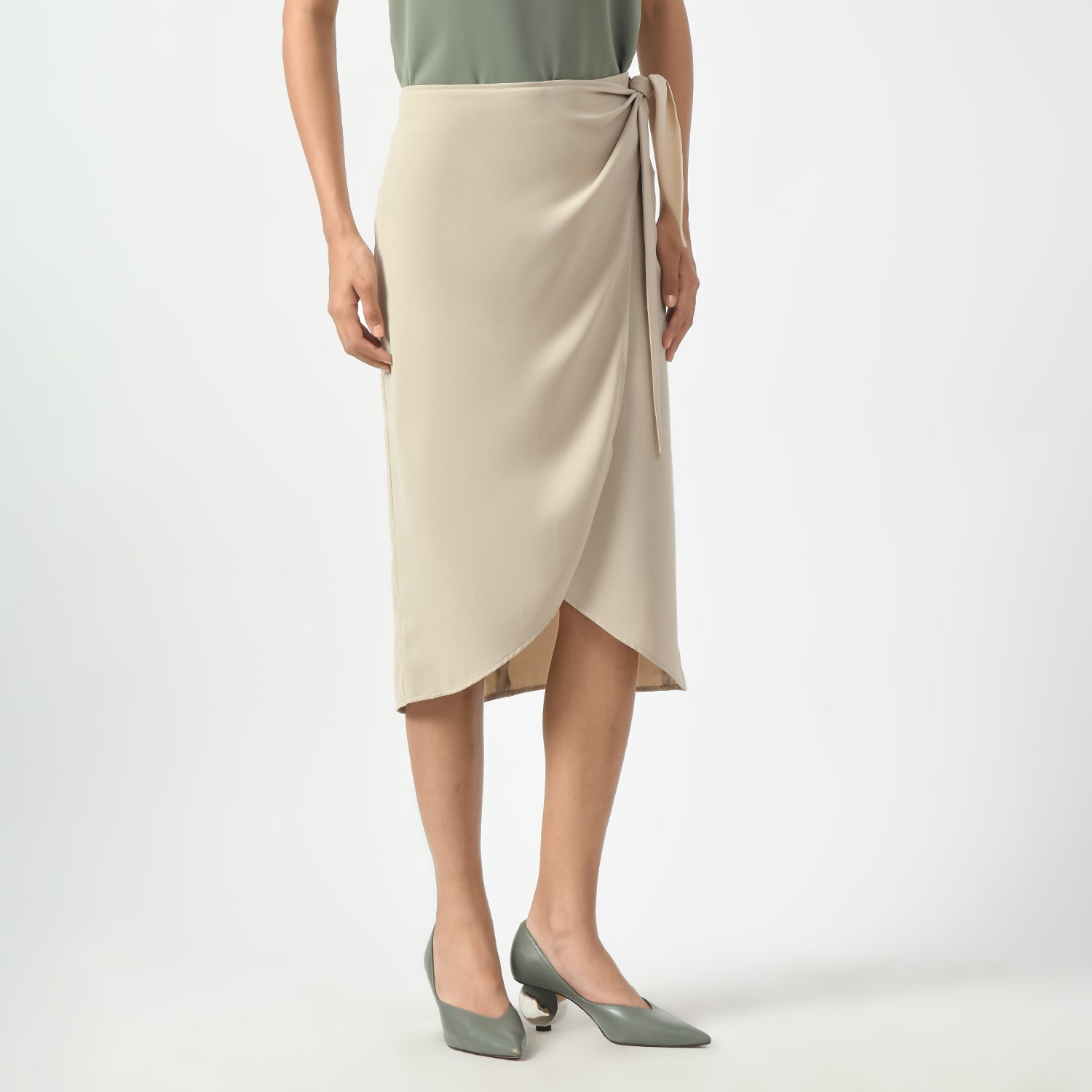 Light Beige Overlap Skirt With Tie Knot