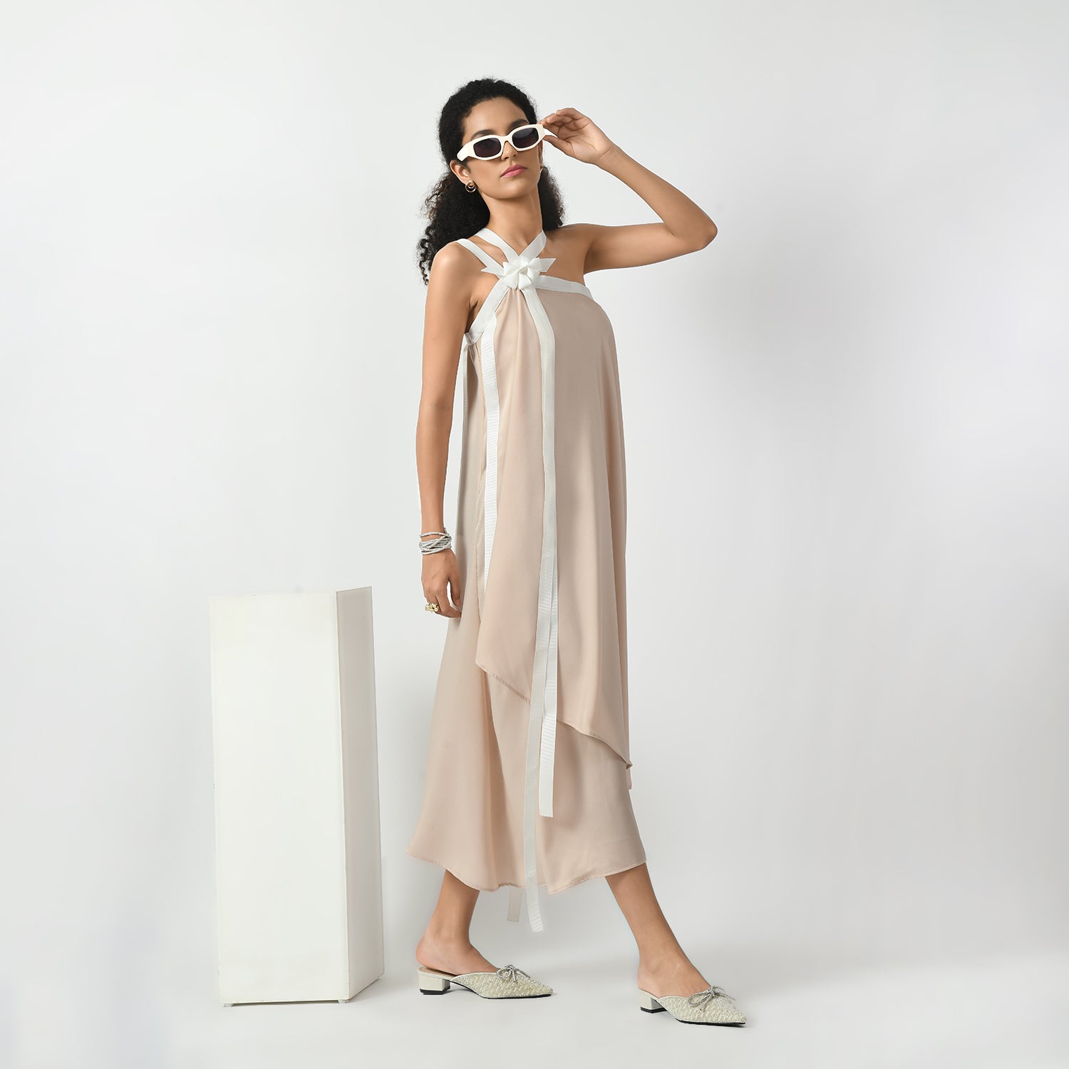 Off white Asymmetrical Dress With Ribbed Ribbon