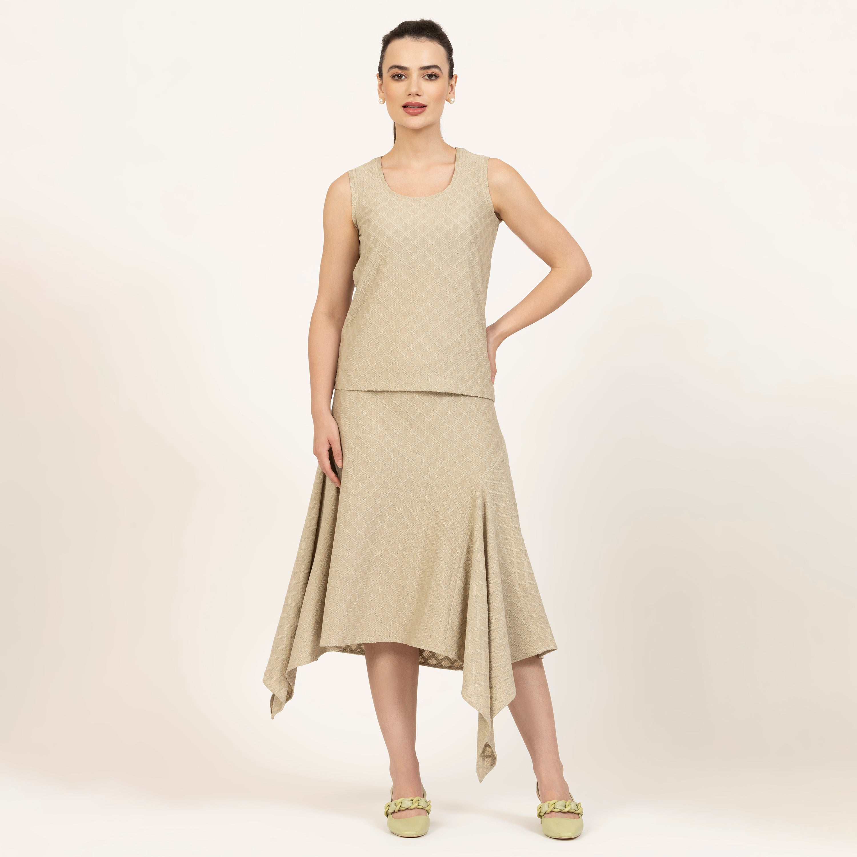 Beige Diamond Textured Skirt