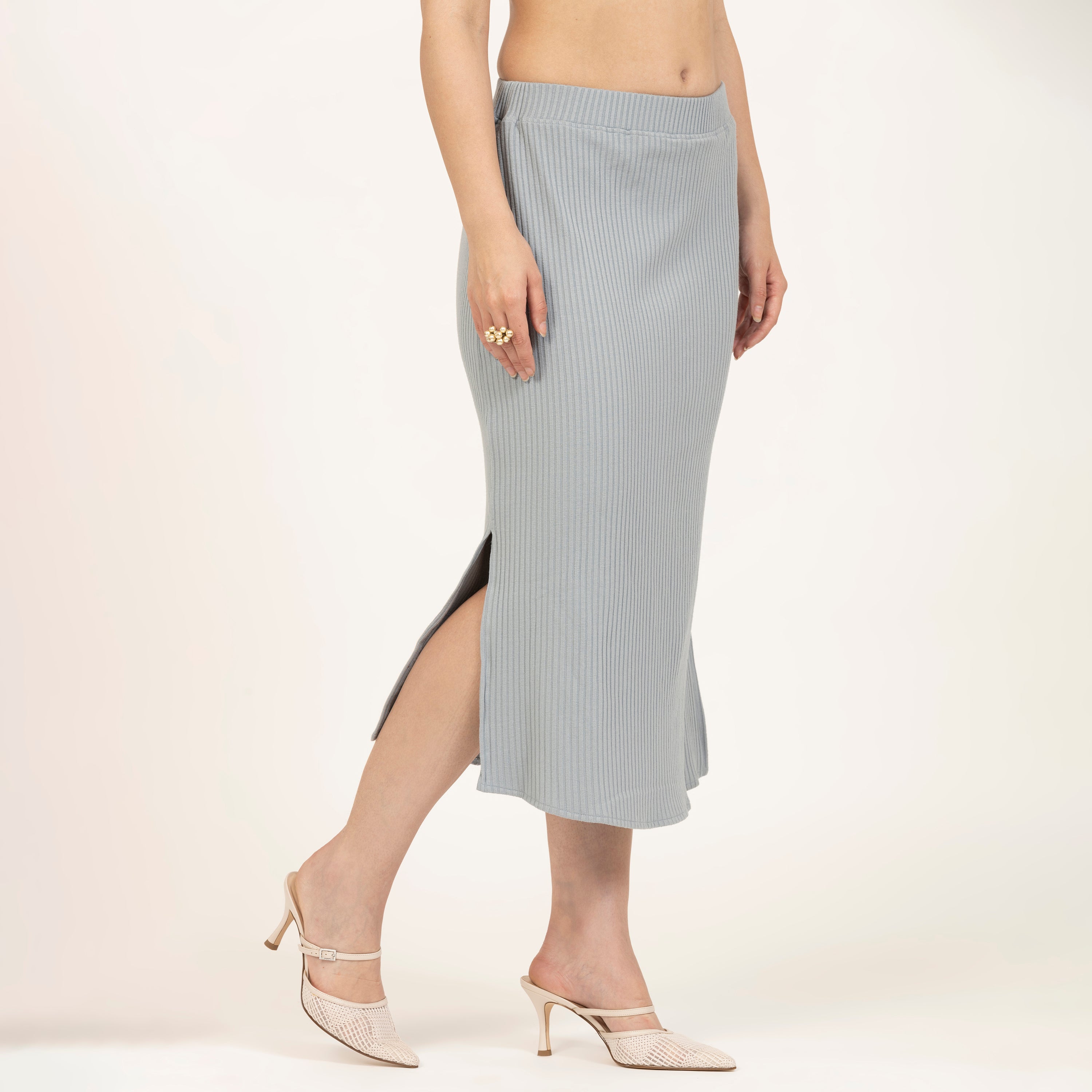 Grey Ribbed Slit Skirt