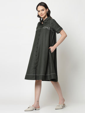 Dark Green Dress With Embroidered Spectacles