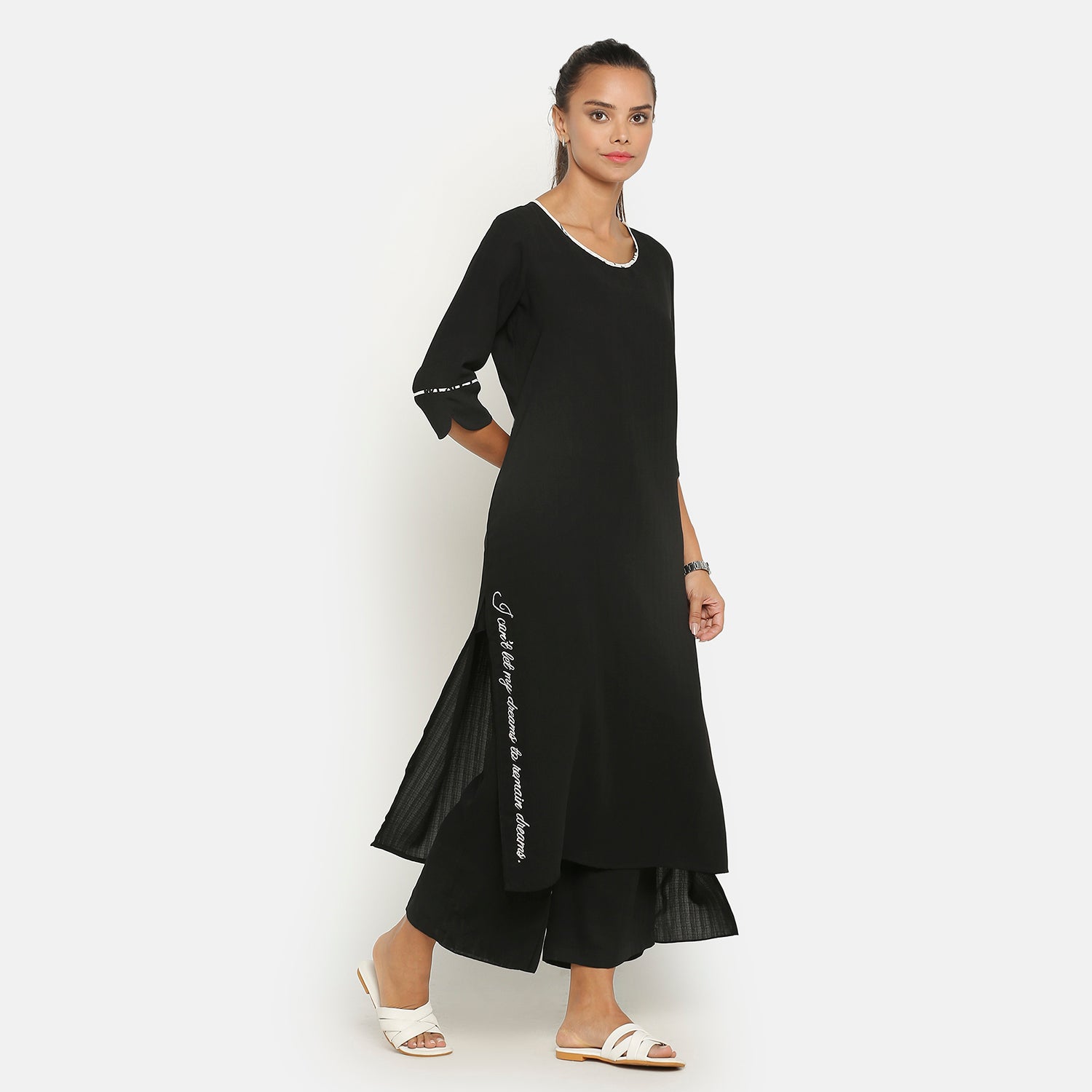 Black Round Neck Kurta With Embroidered Slit