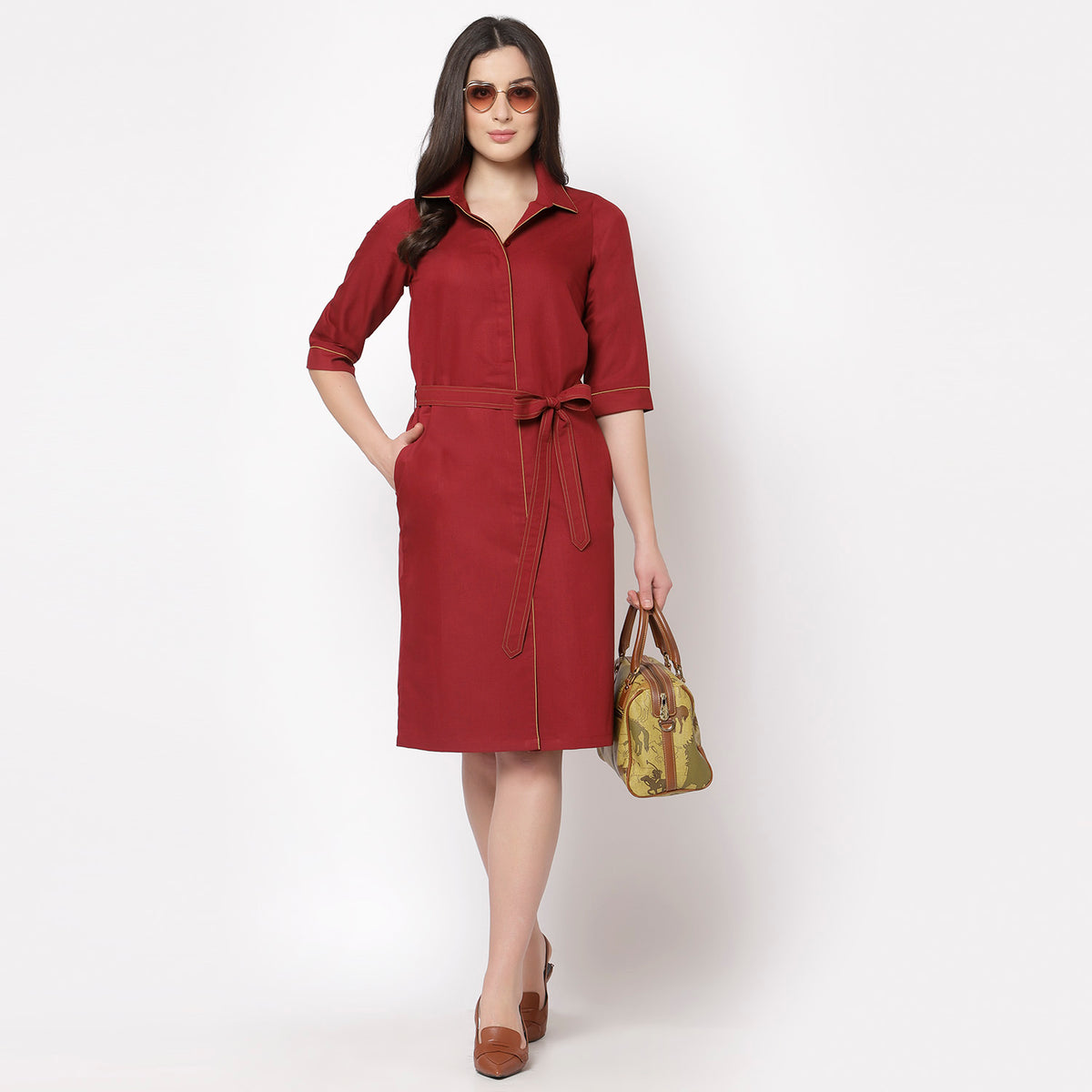 Red Dress With Belt and Brown Biping
